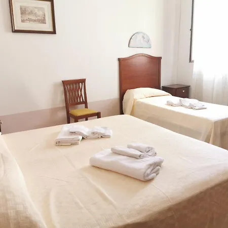 Bed & Breakfast I Cappuccini Aeroporto di Catania Fontana Rossa