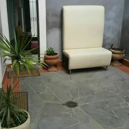 Bed & Breakfast I Cappuccini Aeroporto di Catania Fontana Rossa